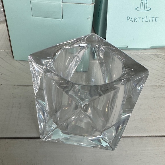 NWT PartyLite Crystal Candle Holders P8035 Discover Prism - Picture 5 of 7